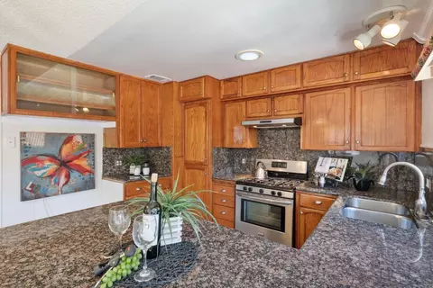 Kitchen - 560 Cestaric Dr, Milpitas, CA 95035 photo 3 of 4