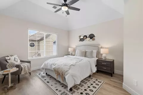 Bedroom - 84 Dot Ave, Campbell, CA 95008 photo 1 of 6