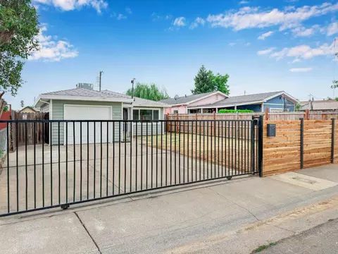 7804 37th, Sacramento, CA 95824