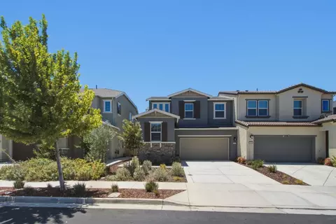 Exterior - 5955 Markham Dr, Tracy, CA 95377 photo 3 of 7