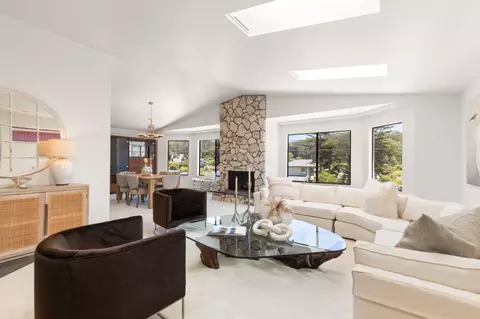 Living - 1292 Birch St, Montara, CA 94037 photo 2 of 4