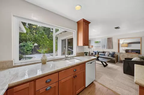 Kitchen - 6530 Kings Pl, Gilroy, CA 95020 photo 2 of 3