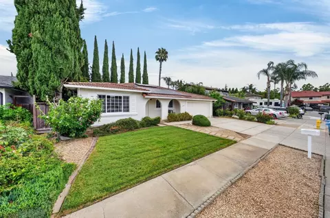 Exterior - 6530 Kings Pl, Gilroy, CA 95020 photo 3 of 9