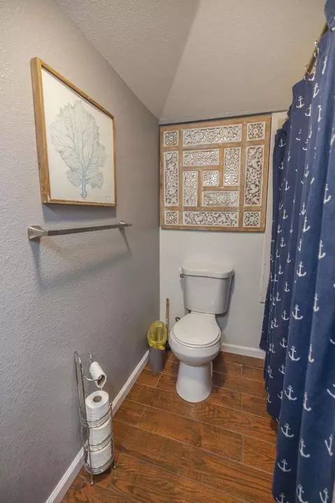 Bath - 1205 Trinity Ave, Seaside, CA 93955 photo 1 of 4