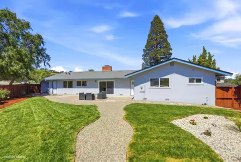 Exterior - 47 Greenfield Dr, Moraga, CA 94556 photo 5 of 7