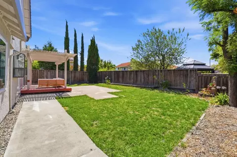 Exterior - 895 Del Vaile Ct, Milpitas, CA 95035 photo 11 of 12