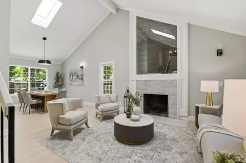 Living - 895 Del Vaile Ct, Milpitas, CA 95035 photo 1 of 5