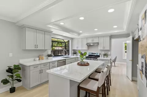Kitchen - 895 Del Vaile Ct, Milpitas, CA 95035 photo 1 of 5