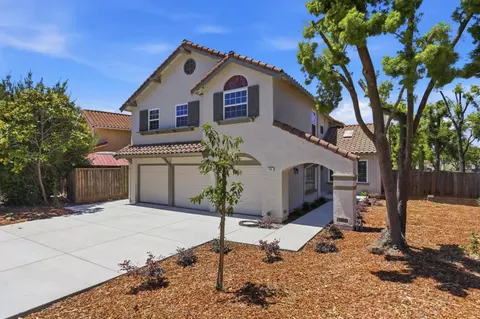 Exterior - 895 Del Vaile Ct, Milpitas, CA 95035 photo 4 of 12