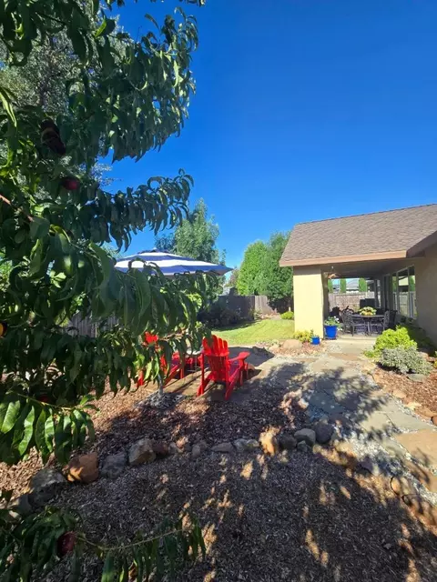 Exterior - 3577 Laver St, Redding, CA 96002 photo 3 of 6