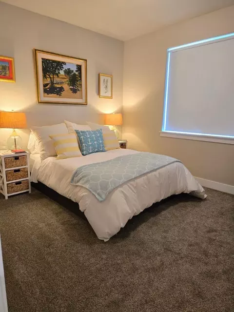 Bedroom - 3577 Laver St, Redding, CA 96002 photo 2 of 3