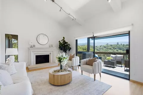 3368 La Mesa Dr 12, San Carlos, CA 94070