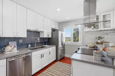 Kitchen - 815 Balboa Ave 310, Capitola, CA 95010 photo 3 of 5