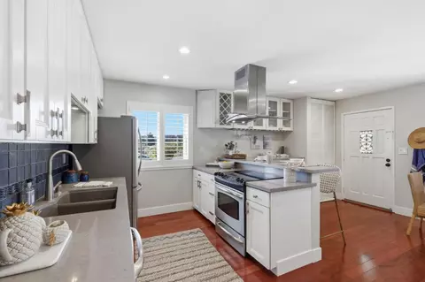 Kitchen - 815 Balboa Ave 310, Capitola, CA 95010 photo 2 of 5