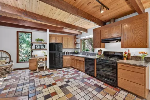355 Valencia Rd, Aptos, CA 95003 photo 10