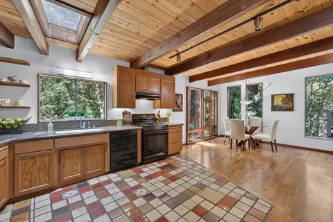 355 Valencia Rd, Aptos, CA 95003 photo 9