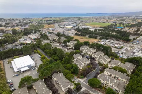View/Area - 92 Patrick Way, Half Moon Bay, CA 94019 photo 2 of 4