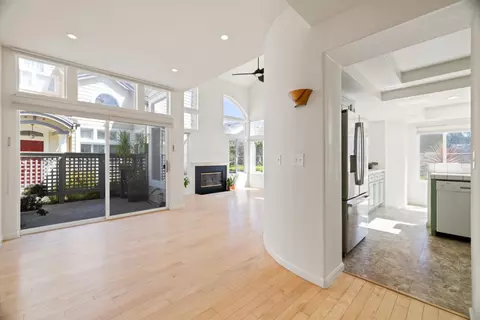 Living - 92 Patrick Way, Half Moon Bay, CA 94019 photo 8 of 10