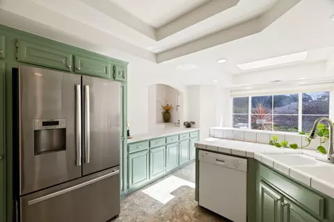 Kitchen - 92 Patrick Way, Half Moon Bay, CA 94019 photo 6 of 6