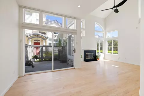 Living - 92 Patrick Way, Half Moon Bay, CA 94019 photo 7 of 10