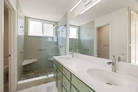 Bath - 92 Patrick Way, Half Moon Bay, CA 94019 photo 1 of 4