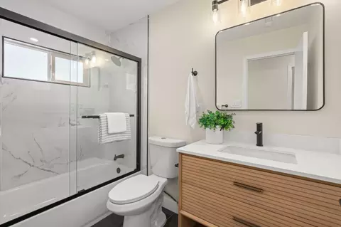 Bath - 11113 Wilkinson Ave, Cupertino, CA 95014 photo 3 of 3