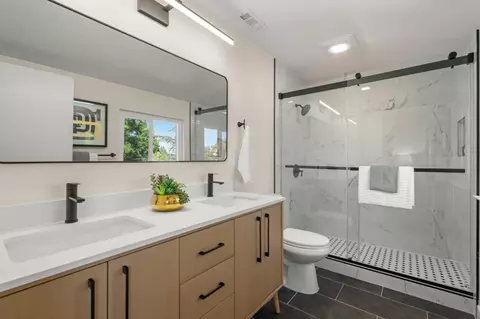 Bath - 11113 Wilkinson Ave, Cupertino, CA 95014 photo 2 of 3