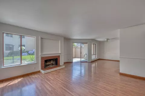 Living - 2398 N Main St A, Salinas, CA 93906 photo 3 of 7