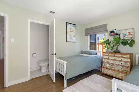 Bedroom - 21968 Orange Ave, Castro Valley, CA 94546 photo 1 of 6