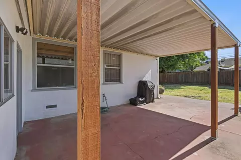 Exterior - 21968 Orange Ave, Castro Valley, CA 94546 photo 10 of 17