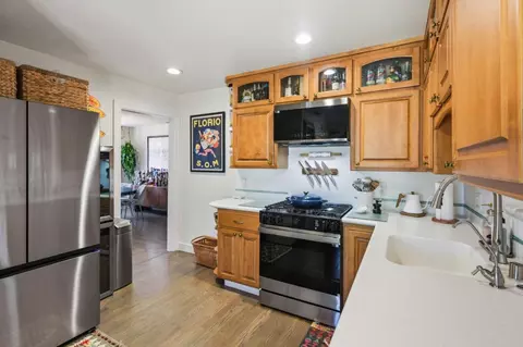 Kitchen - 21968 Orange Ave, Castro Valley, CA 94546 photo 1 of 1