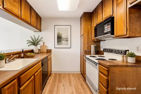 Kitchen - 75 Ocean Pines Ln, Pebble Beach, CA 93953 photo 1 of 2