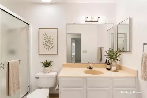 Bath - 75 Ocean Pines Ln, Pebble Beach, CA 93953 photo 1 of 3