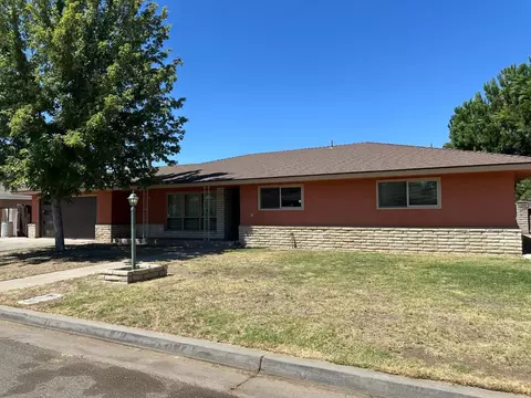 Krest St, Madera, CA 93637 photo 1