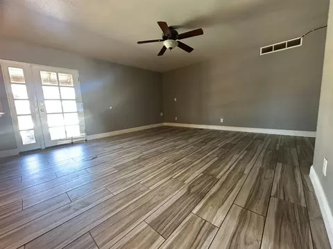 Krest St, Madera, CA 93637 photo 5