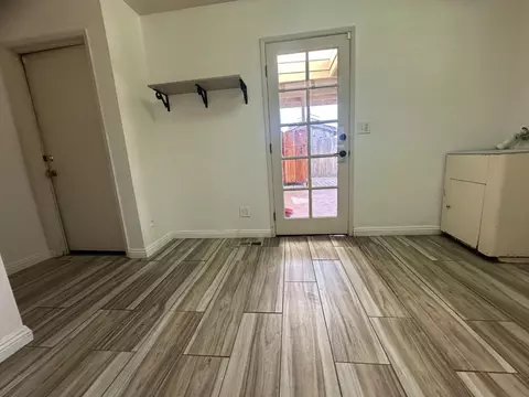 Krest St, Madera, CA 93637 photo 14