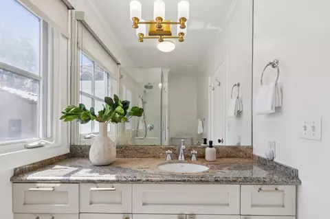 Bath - 520 Francisco Dr, Burlingame, CA 94010 photo 4 of 9