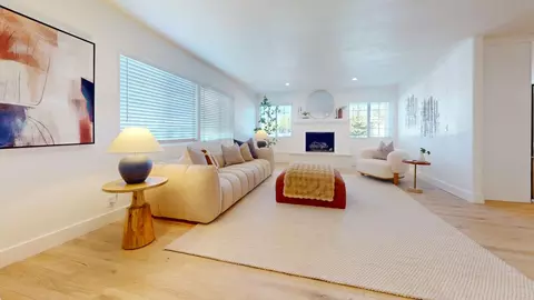 Living - 200 Kamson Way, Campbell, CA 95008 photo 1 of 1