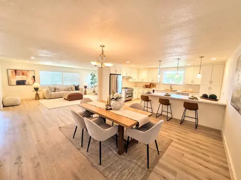 Dining - 200 Kamson Way, Campbell, CA 95008 photo 2 of 2