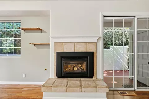 Living - 360 Carrera Cir, Aptos, CA 95003 photo 9 of 11