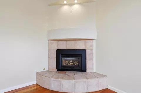 Living - 360 Carrera Cir, Aptos, CA 95003 photo 4 of 11