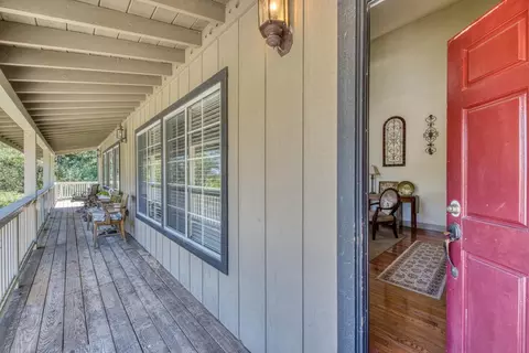 Exterior - 17 Enos Ln, Watsonville, CA 95076 photo 3 of 7