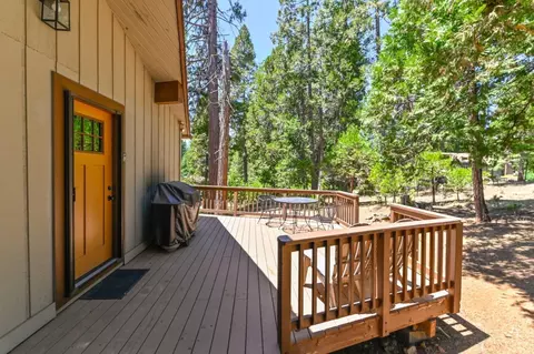 Exterior - 2320 Mustang Rd, Arnold, CA 95223 photo 8 of 11