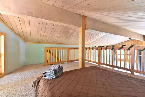 Bedroom - 2320 Mustang Rd, Arnold, CA 95223 photo 4 of 4