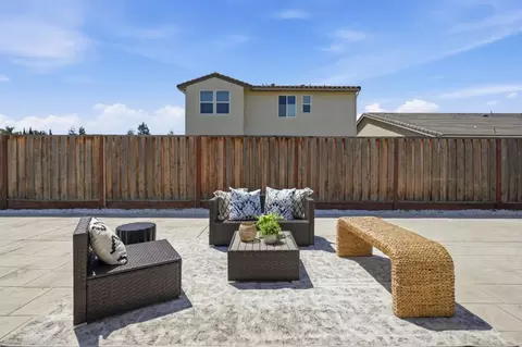 Exterior - 1981 Dylan St, Hollister, CA 95023 photo 6 of 6