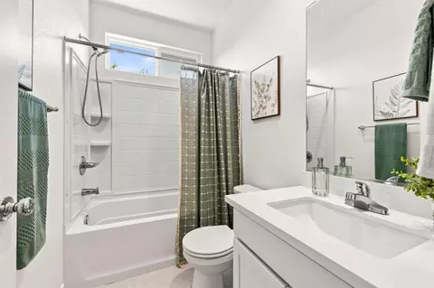 Bath - 216 Raccoon Hollow Loop, Copperopolis, CA 95228 photo 1 of 4