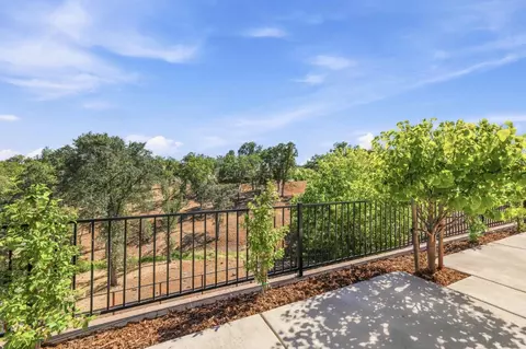 Exterior - 216 Raccoon Hollow Loop, Copperopolis, CA 95228 photo 4 of 10