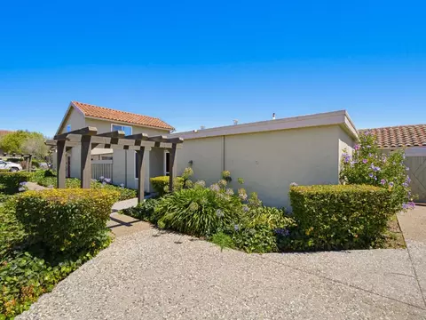 Exterior - 186 Crestview Ct, Watsonville, CA 95076 photo 2 of 12