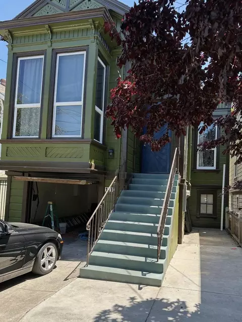 Exterior - 1210 Peralta St, Oakland, CA 94607 photo 2 of 4