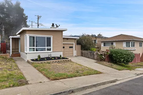 6 Seaview Dr, Daly City, CA 94015